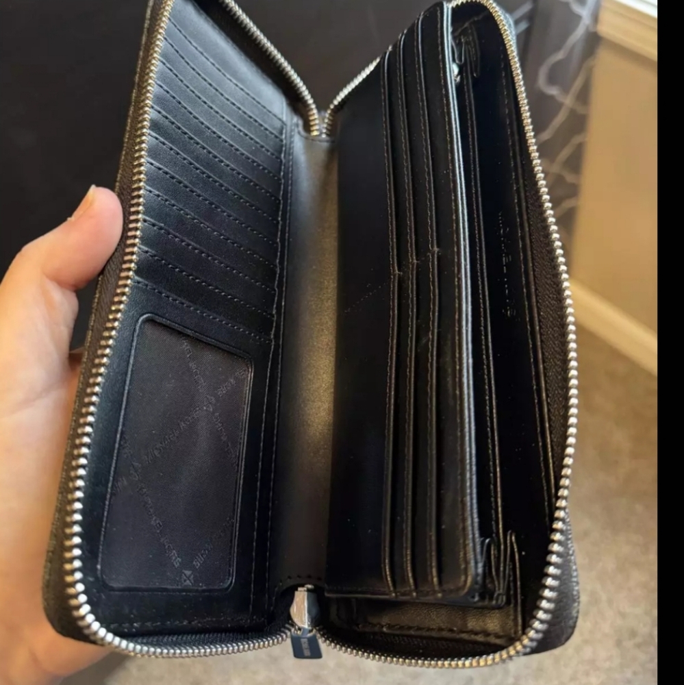 Michael Kors Black And Gray Wristlet - Picture 4 of 5